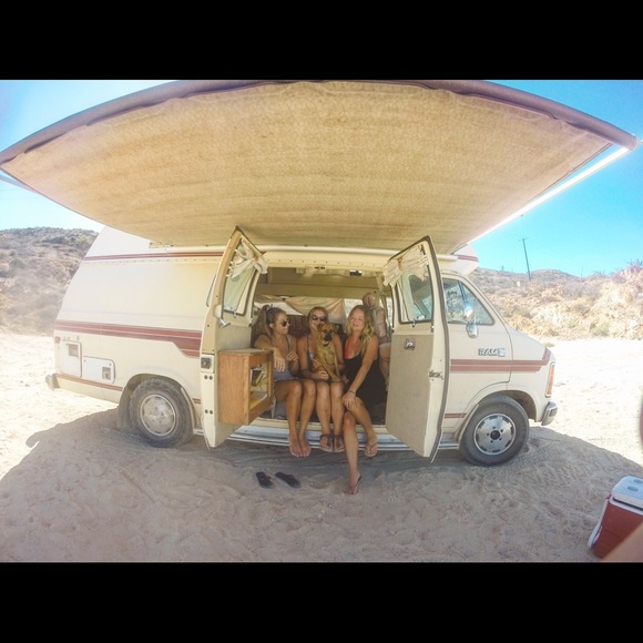 Meet your Posher, Karla - Picture 1 of 1